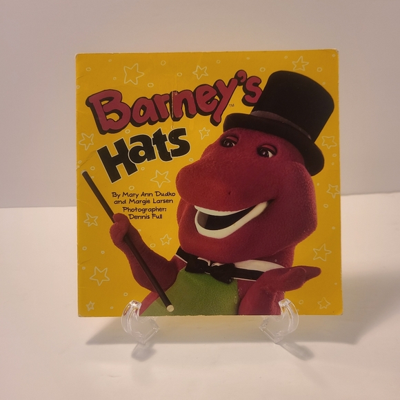 Barney's hats Book's-B1 - Picture 1 of 2